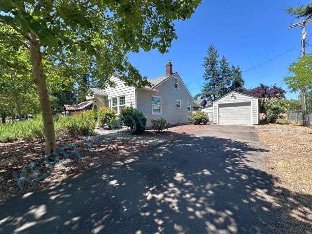 Primary Photo - Charming 2-Bedroom Haven with Gleaming Har...