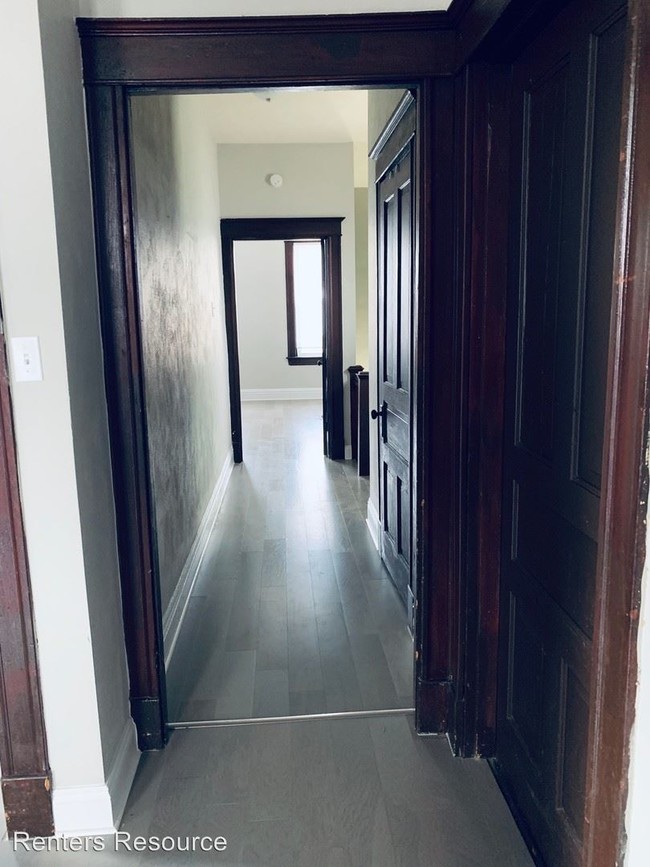 Foto del edificio - 3441 Winnebago St