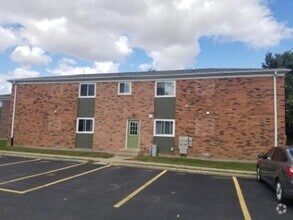 Building Photo - 205 Sandra Ave