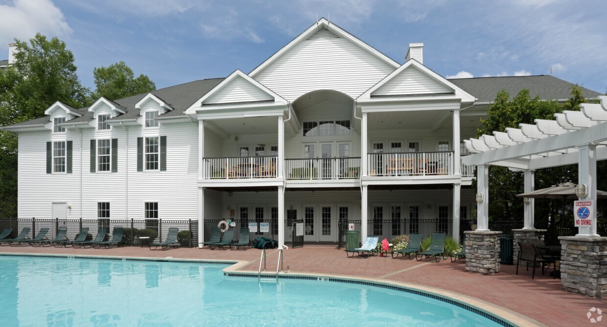 Ashwood Valley Apartments Alquileres en Danbury, CT