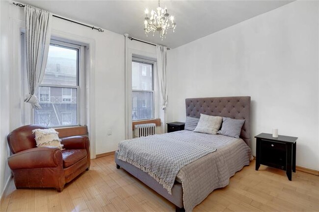 Foto del edificio - 182 Bleecker St