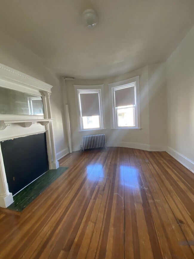 Foto del edificio - 1375 Commonwealth Ave