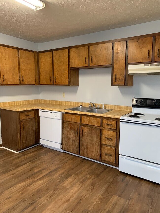 112 Bayberry Ct, Athens, GA 30605 House Rental in Athens, GA