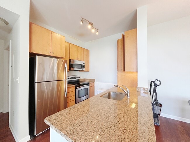 Photo - 4 Repton Pl Townhome