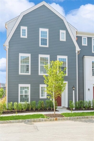 Building Photo - 701 Halcyon Ln