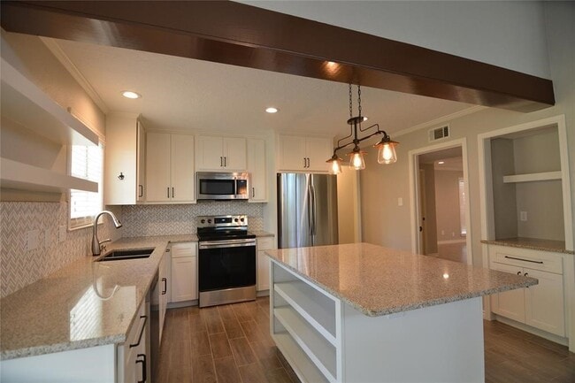 Building Photo - 19118 Challe Cir W