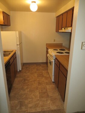 Foto del edificio - 5701 Hwy Pl