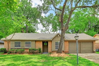 Building Photo - 6015 Dawnridge Dr