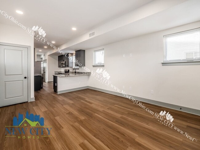 Building Photo - Recently Built Single Family Home! 2 Bedro...