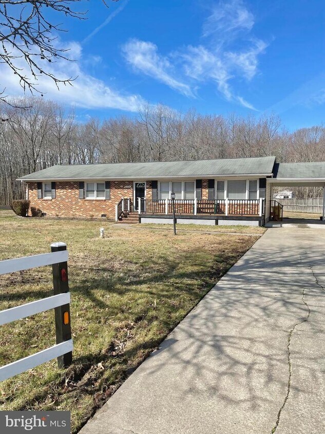 Primary Photo - 6066 Shady Side Rd