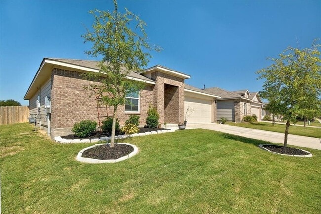 Foto del edificio - 3514 Batson Dr