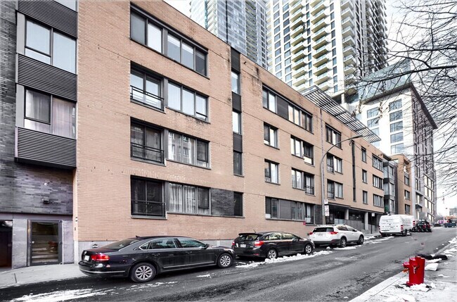 Photo du bâtiment - 1100 Rue Jeanne-Mance