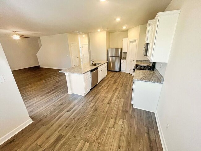 Building Photo - 2316 Valverde Way