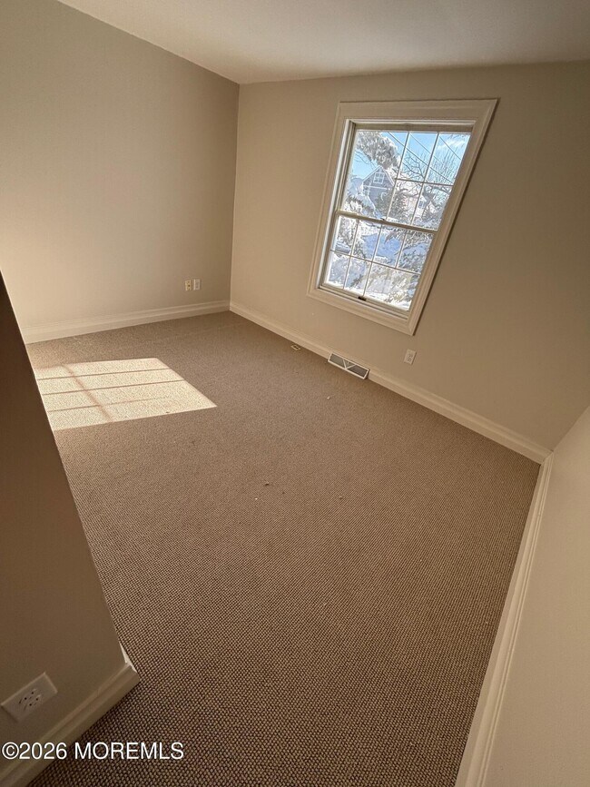 Building Photo - 1701 Tamiami Rd