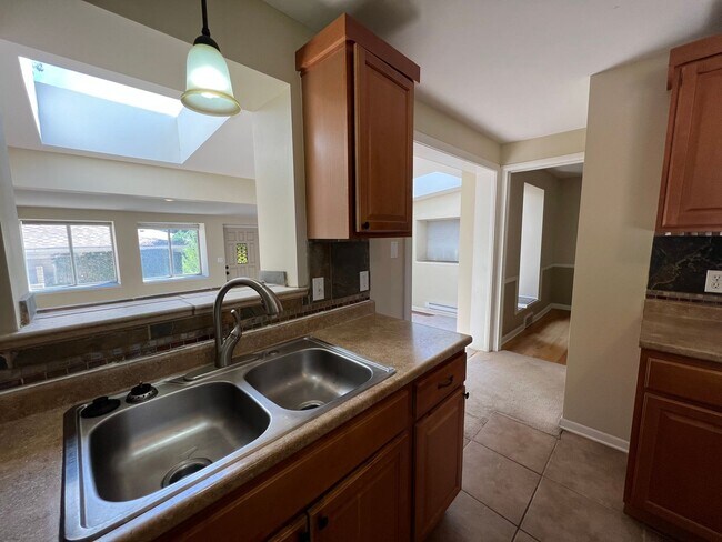 Building Photo - Mid Century Modern Ranch in Virginia Village!
