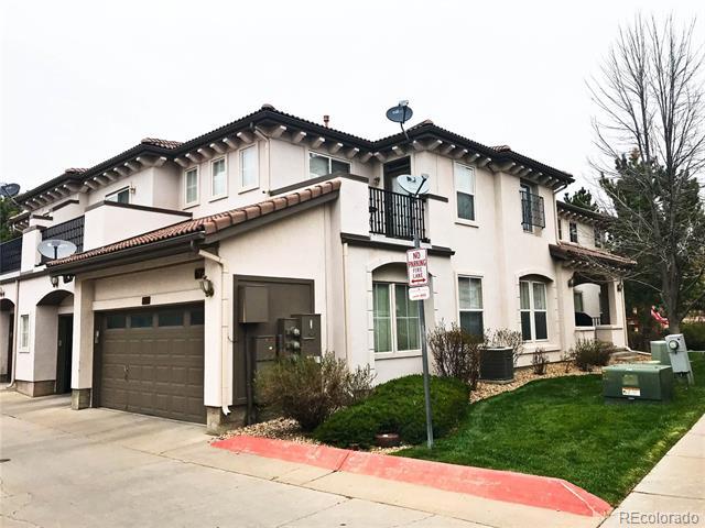 Foto principal - 6753 S Winnipeg Cir