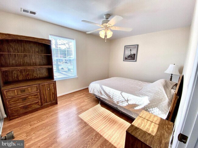 Foto del edificio - 18816 Wicomico River Dr