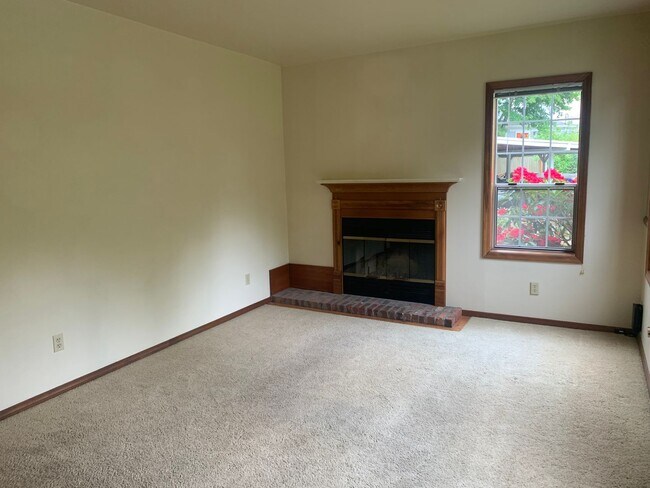 Foto del edificio - Darling Greenlake Bungalow ! 2 bed, 1.75 b...