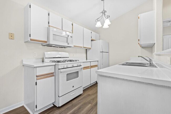 Foto del edificio - 1101 Linden Ln