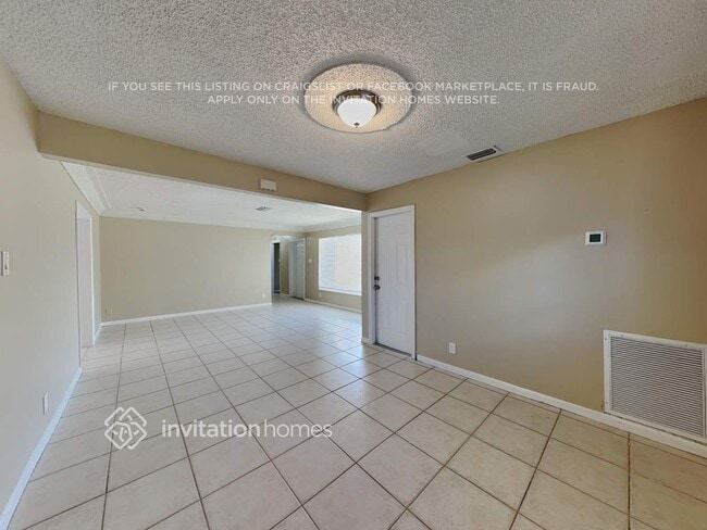 Foto del edificio - 208 NW 80th Ave