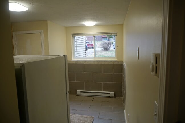 Kitchen - 7 Tideview Path