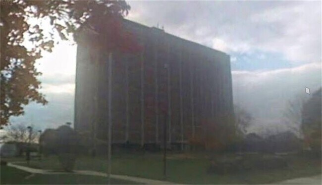 Building Photo - 130 Dr Martin Luther King Blvd