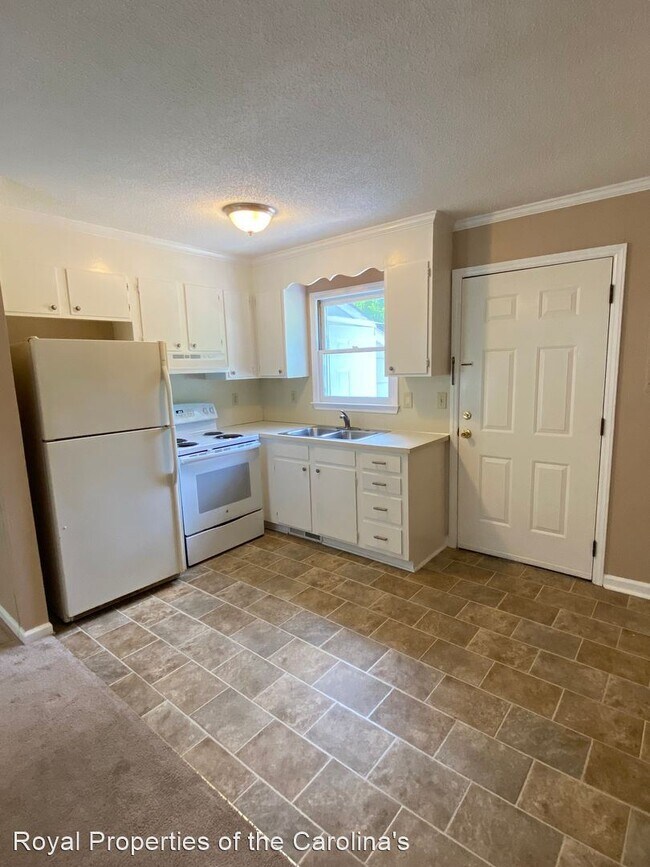 Foto del edificio - 2 br, 1 bath House - 135 Sherrils Ct.