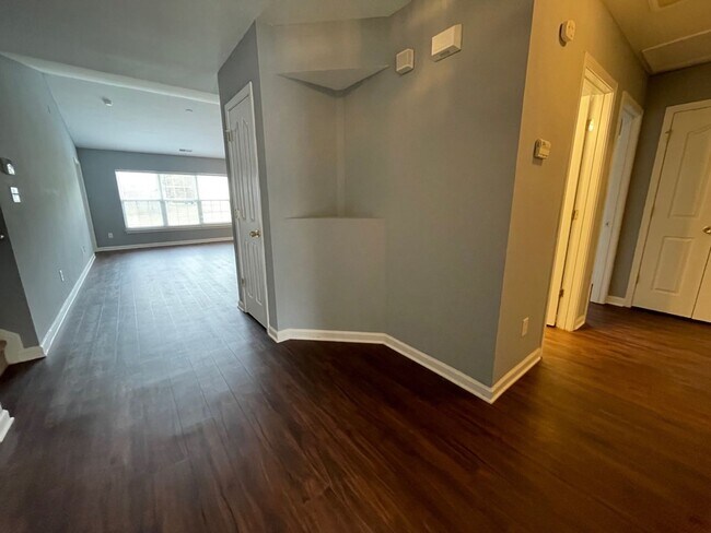 Building Photo - See This 3 Bedroom Home In The Scotland Ri...