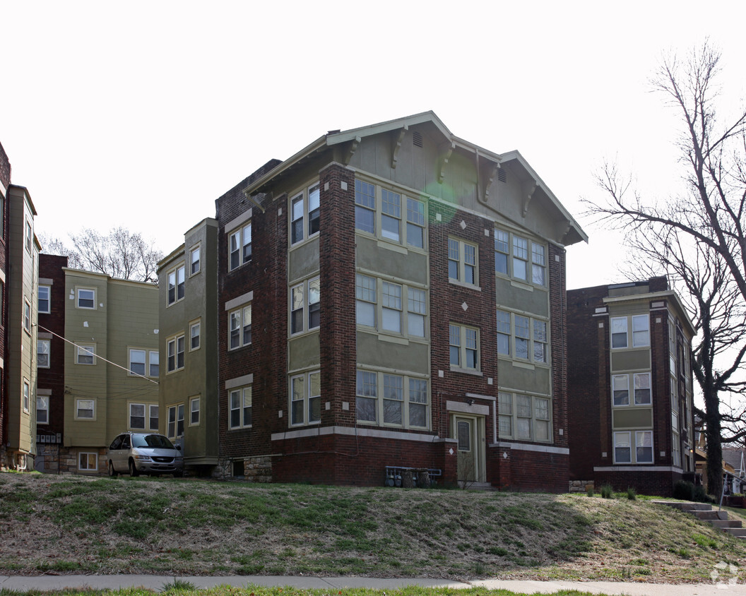 Building Photo - Gillham Park Apartments