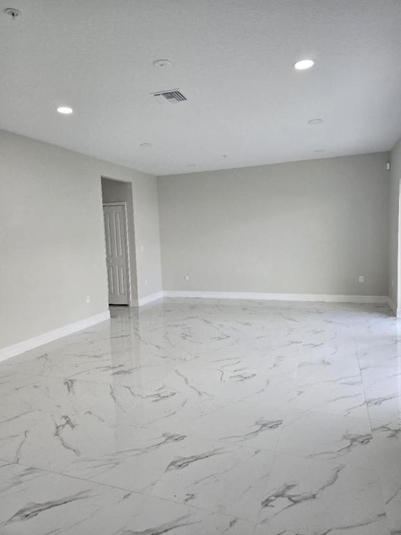 Foto del edificio - 4464 S Lake Orlando Pkwy