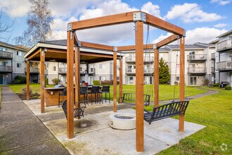 Building Photo - Portola Bridge Creek