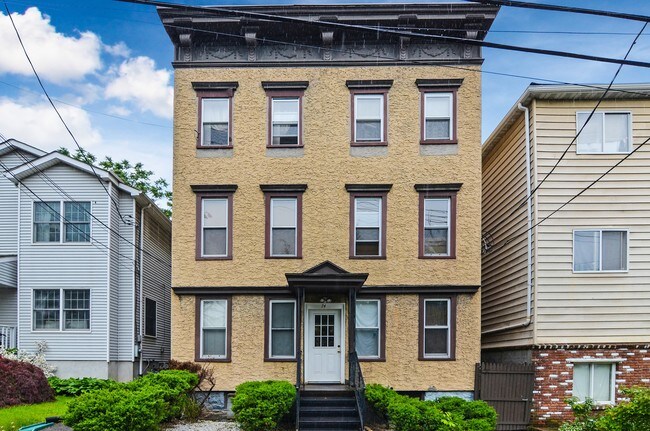 Vista de frente - 74 Wildey St