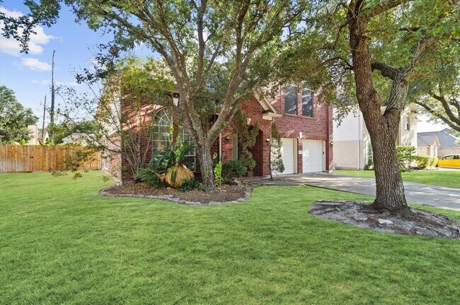 Building Photo - 10015 Hickory Trail Ln