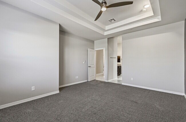 Foto del edificio - 13349 Cinderford Ave