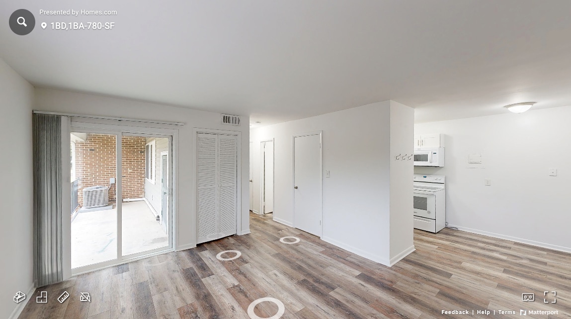 Photo - Holly Hill Apartments