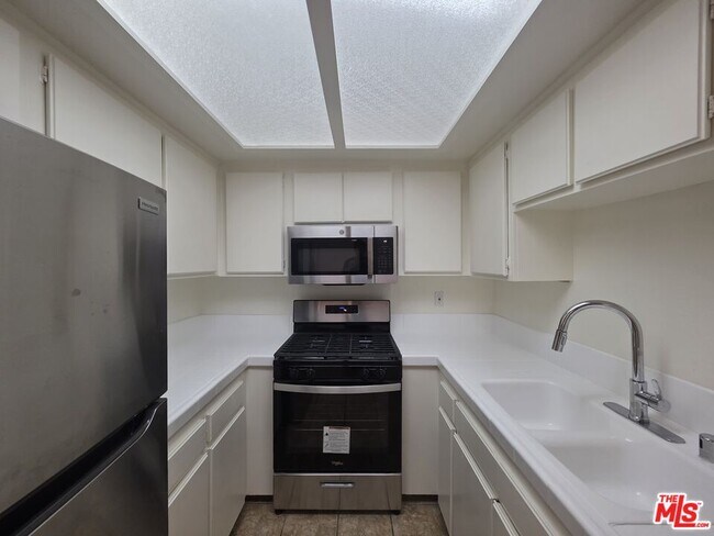 Foto del edificio - 3204 139th St