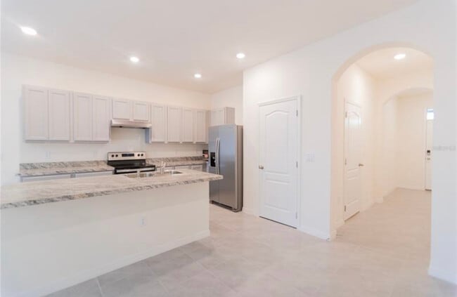 Building Photo - 1021 Blue Jay Dr