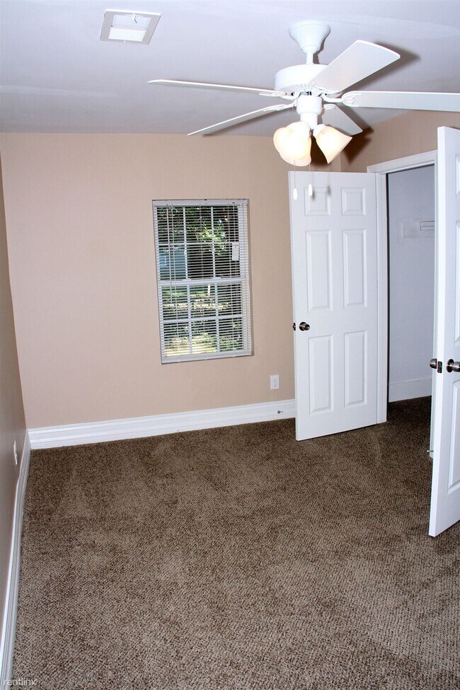 Foto del edificio - 4 br, 2 bath House - 2222 Mcafee Road