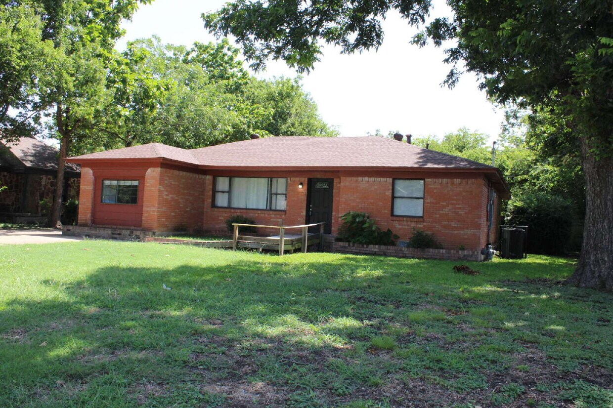 Photo - 4006 Warrington Dr Dallas, TX