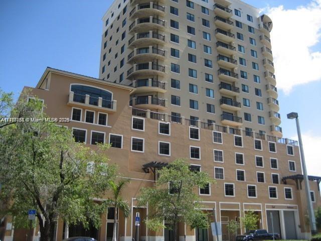 Primary Photo - 4242 NW 2nd St