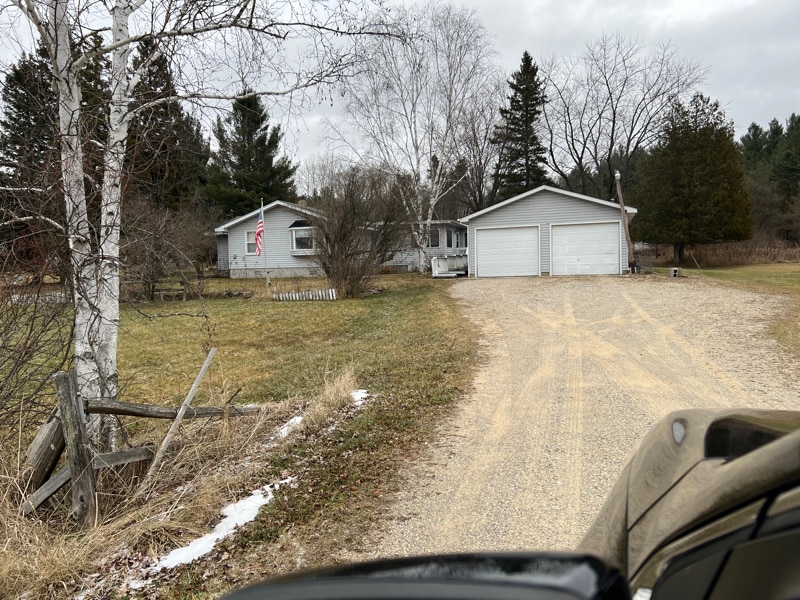 Foto del edificio - 3318 Beechwood Rd