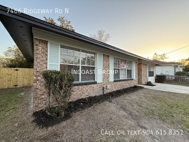 Building Photo - 7466 Ridgeway Rd N