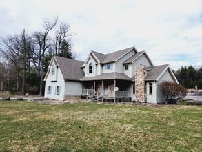 Building Photo - 1811 PA-611