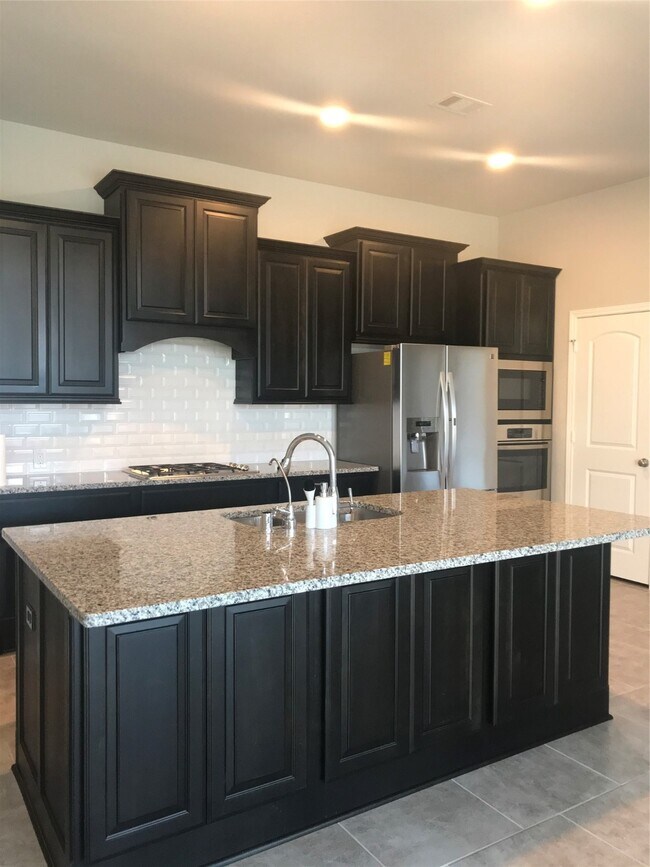 Foto del edificio - 23826 Via Viale Dr