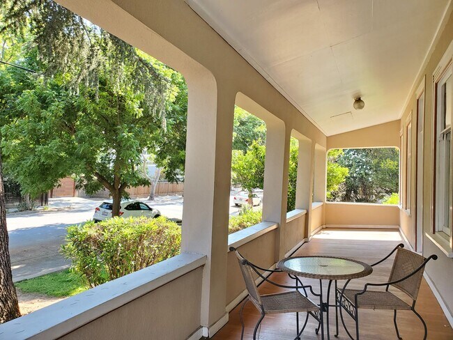 Foto del edificio - 99 S 14th St