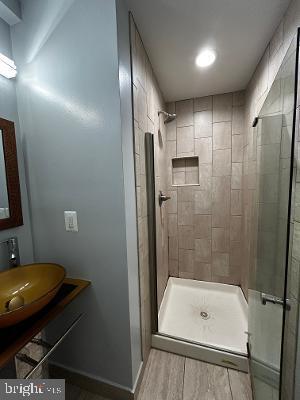 Building Photo - 5910 Ambassador Way