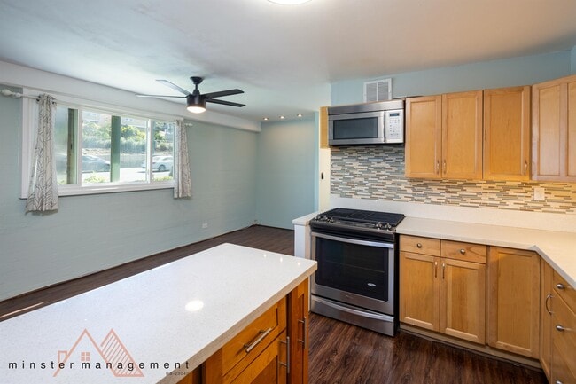 Photo - 1469 Lusitana St Townhome