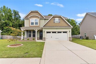 Building Photo - 197 Ganton Dr