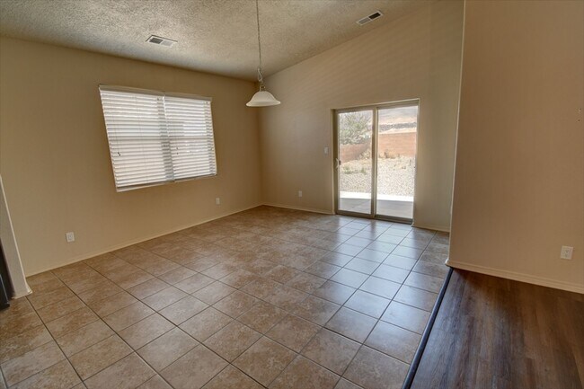 Building Photo - 1820 Camino Rustica SW