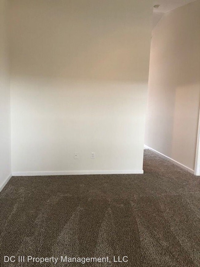 Building Photo - 178 Killdeer Cir